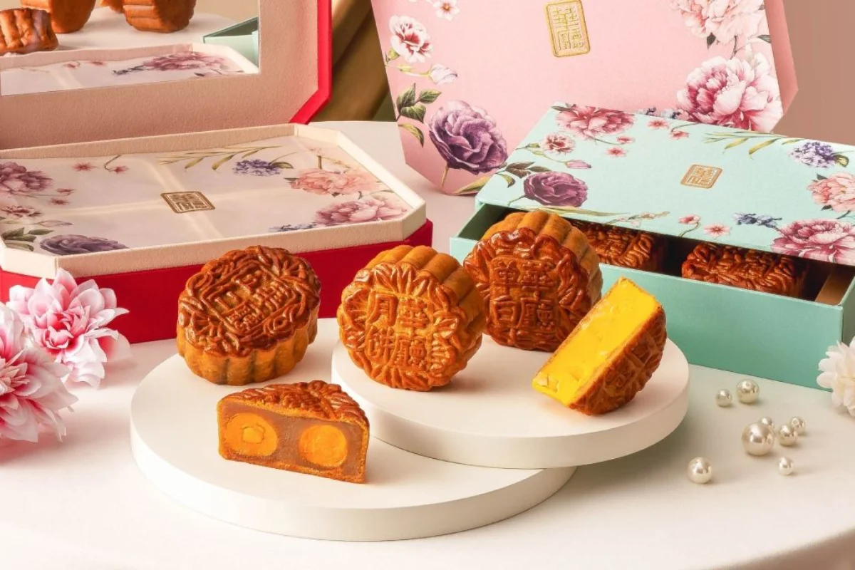 Hua Ting Mooncake